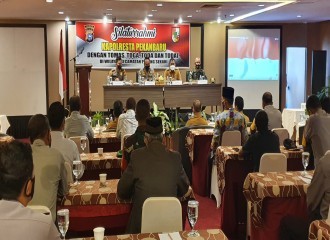 Kapolresta Pekanbaru Jalin Silaturahmi Bersama Para Tokoh Di Kec. Payung Sekaki