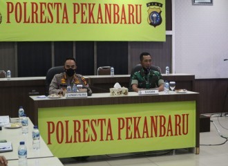 Polresta Pekanbaru Gelar Rapat Penanganan Dan Antisipasi Lonjakan Covid19 Di Kota Pekanbaru