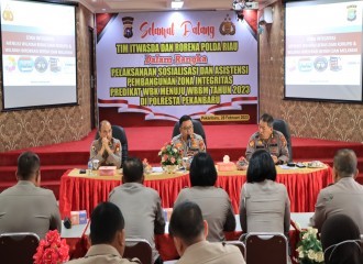 Tim Biro Rena Dan Itwasda Polda Riau Melakukan Kegiatan Sosialisasi Dan Asistensi Di Polresta Pekanbaru Tentang Zona Integritas (ZI) Menuju Prediket WBK Dan WBBM