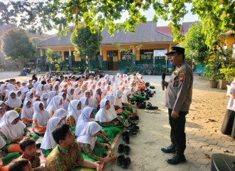 Polsek Sukajadi Berikan Penyuluhan Anti-Bullying Kepada Siswa SDN 68 Pekanbaru